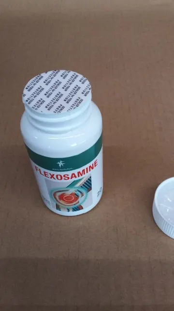 Flexosamine — Frasco de Flexosamine con 20 cápsulas de cúrcuma y pimienta negra